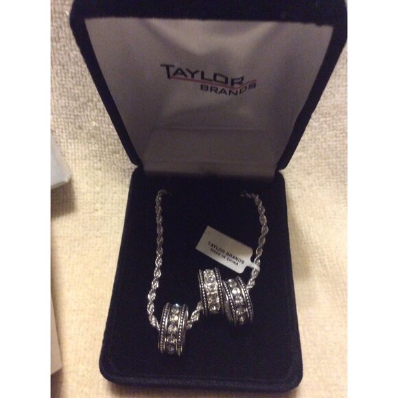 Taylor Brands Cubic Zirconia Triple Ring Clear Rhinestones Necklace  w/ Gift Box - Picture 3 of 5